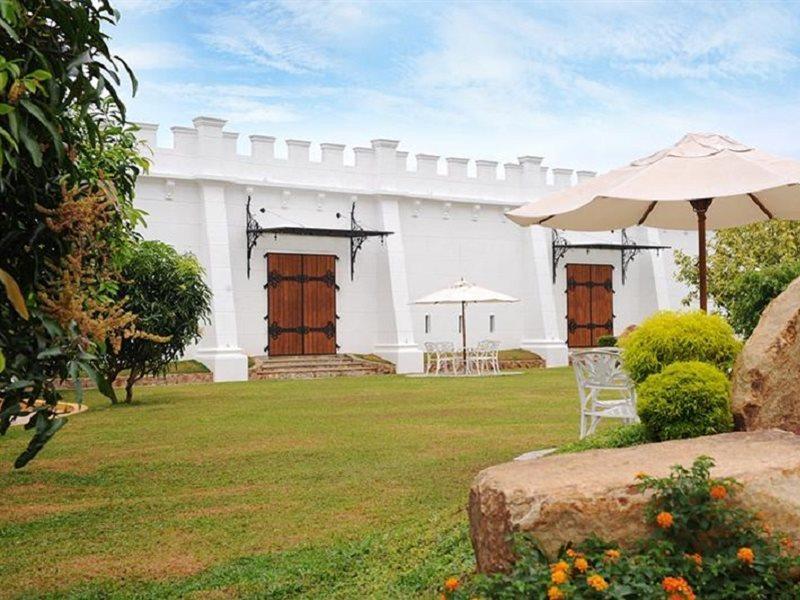 Avenra Gardens Hotel Negombo Eksteriør bilde